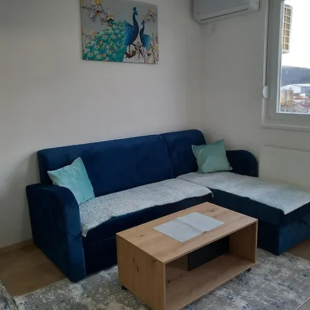 Apartment Stan Na Dan - Blue Moon