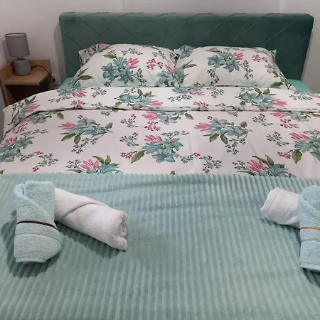 Stan Na Dan - Blue Moon Apartamento Lukavica